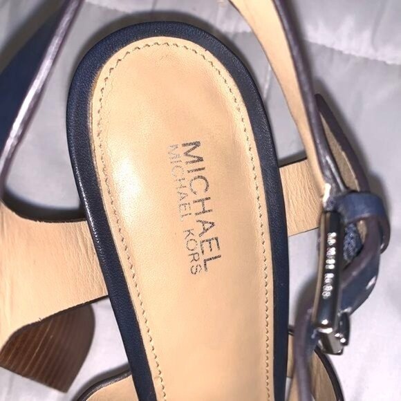 Michael Kors Womens Leather Flower Sandals 7.5M Navy & Multicolor - Picture 3 of 7